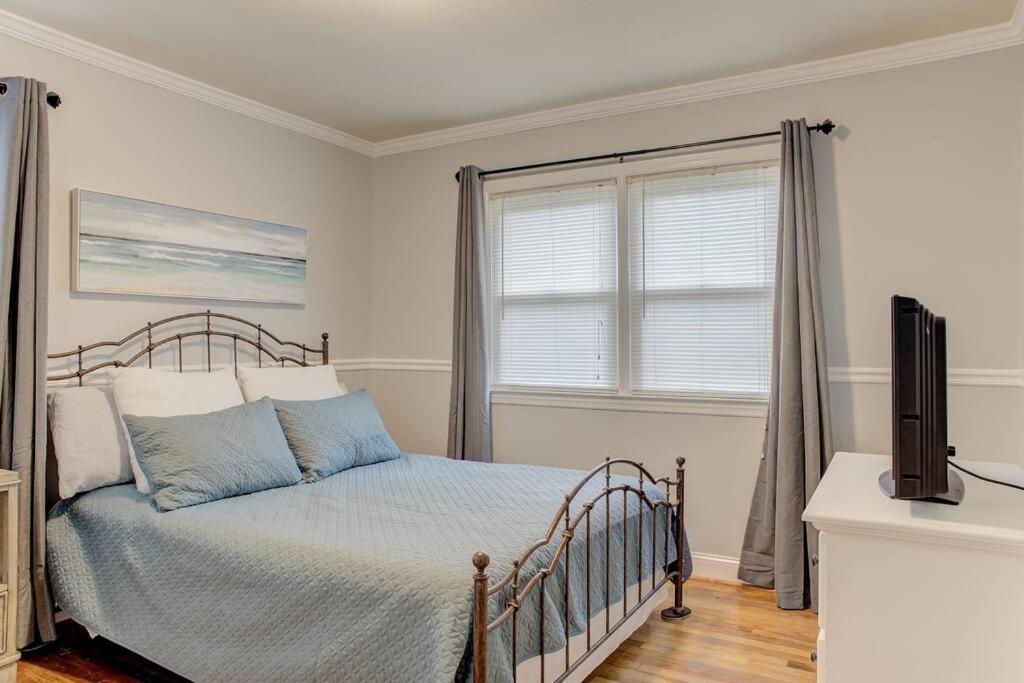 Charming Home Near Folly & Downtown Charleston Eksteriør billede