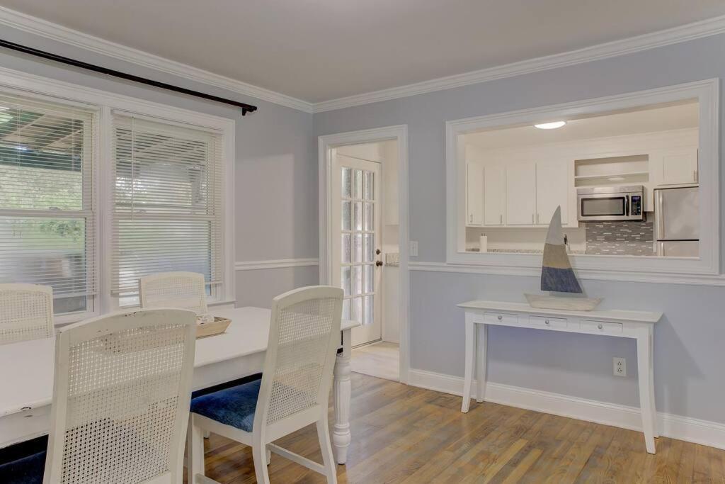 Charming Home Near Folly & Downtown Charleston Eksteriør billede